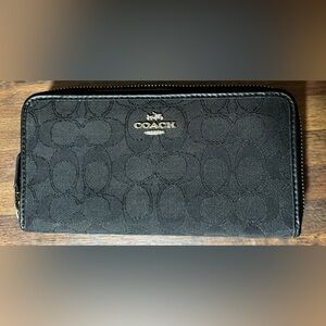 Classic Black Coach Jacquard Canvas Logo Women’s Wallet Nice